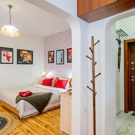 Apartment Downtown By Living *