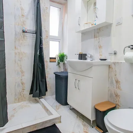 Apartment Downtown By Living Sofia