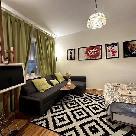 Apartament Cultural Retreat In *